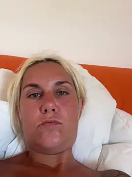 Sofia beee online show from June 2026 11:04:02 AM
