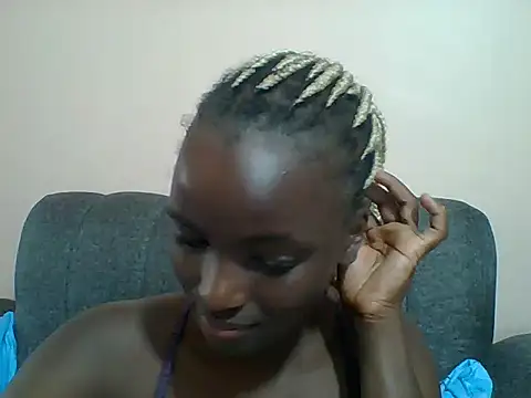 Snapshot of Beauty-Anka chatting on July 2026 07:35:02 AM Beauty-Anka online show from July 2026 07:35:02 AM
