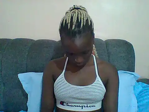 Snapshot of Beauty-Anka chatting on July 2026 04:30:01 AM Beauty-Anka online show from July 2026 04:30:01 AM