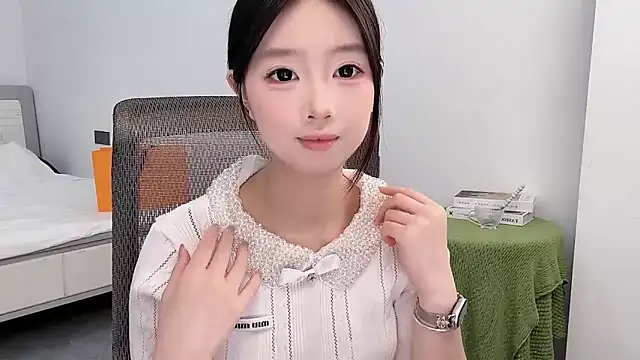 Yoyo33355 online show from May 2026 03:03:02 AM