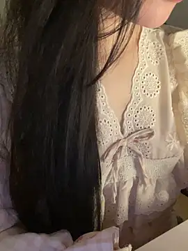 Donna maxi online show from June 2026 02:06:02 PM