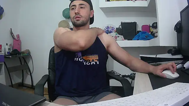Moscow2720 online show from June 2026 09:27:01 PM