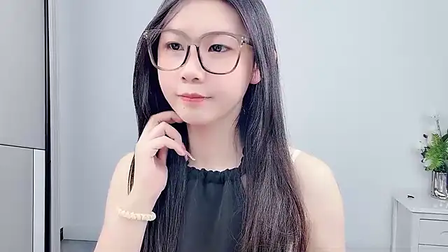 Snapshot of Rose_love69 chatting on July 2026 03:44:01 AM Rose love69 online show from July 2026 03:44:01 AM