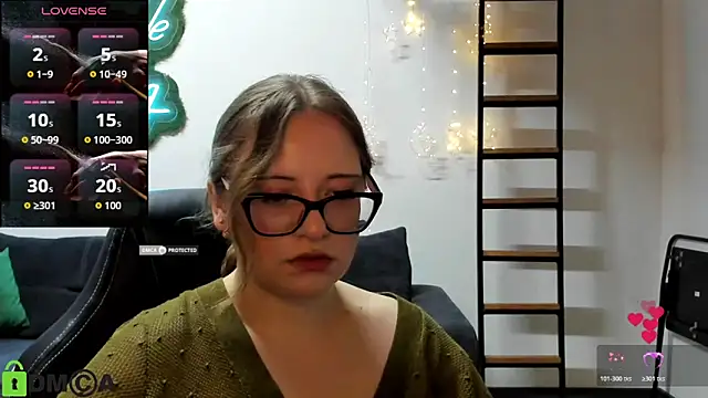JuliNy x online show from June 2026 01:06:02 PM