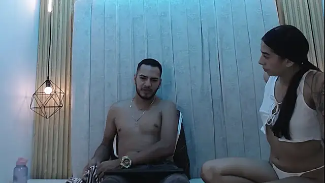 CarolinaySebas online show from June 2026 01:25:02 PM