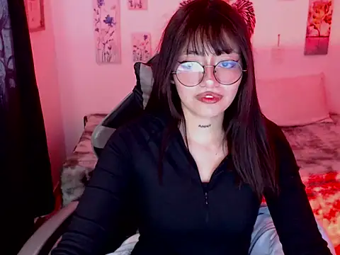 Isabella 222 online show from June 2026 07:08:02 PM