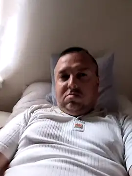 krzyszto1986 online show from June 2026 03:16:02 AM