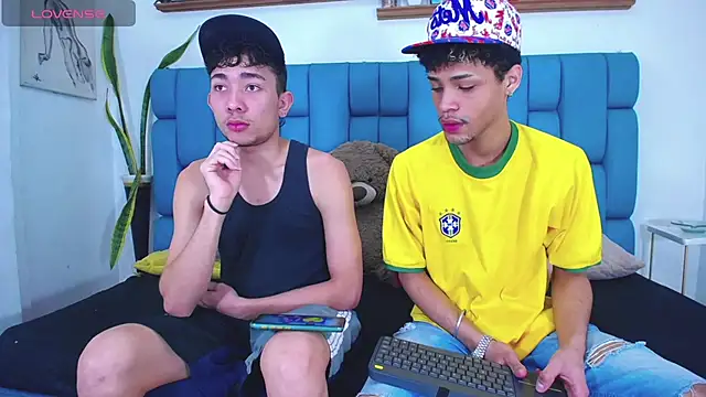 STRANGER BOYS online show from June 2026 11:06:01 PM