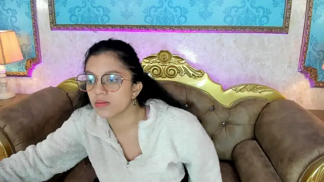 MaloryJones online show from June 2026 02:33:01 PM