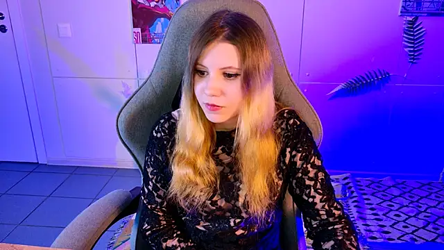 LilitEverly online show from July 2026 08:16:02 PM