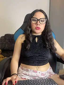 Miiarouse   online show from June 2026 04:36:02 AM