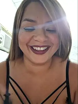 leonorq online show from June 2026 10:15:02 PM