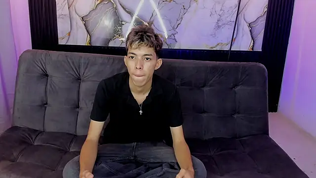 nico naughtyboy online show from June 2026 12:27:01 AM