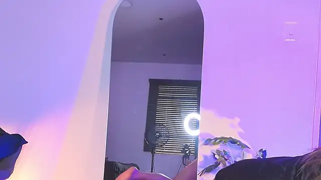 AshleyMonroee   online show from June 2026 02:27:02 PM