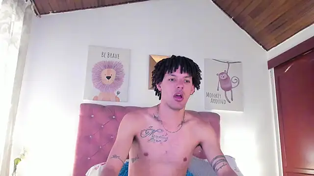 RenataMoonk online show from June 2026 07:09:02 PM