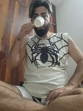 Snapshot of Bad_Mundaaa chatting on July 2026 05:15:01 PM Bad Mundaaa online show from July 2026 05:15:01 PM