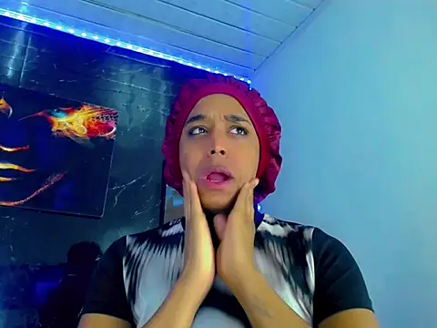 Snapshot of SaramyBigcock chatting on June 2026 06:03:02 AM SaramyBigcock online show from June 2026 06:03:02 AM