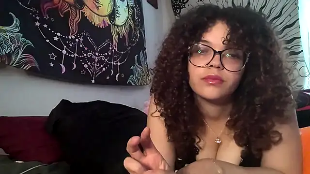 PrettyyPrincess online show from June 2026 05:51:01 PM