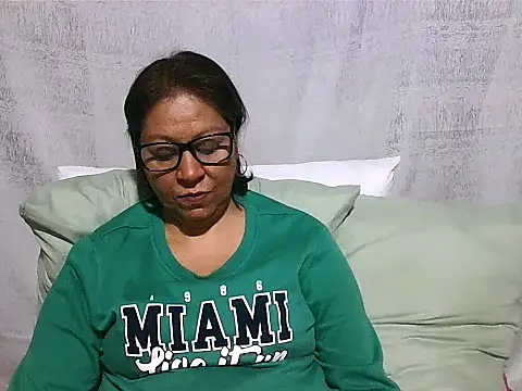 IndianSexyMilf69 online show from June 2026 03:08:01 AM