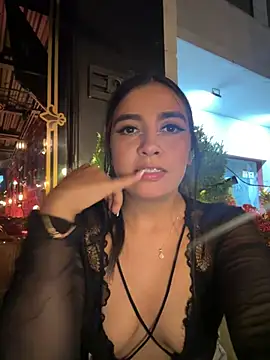 Snapshot of HaileyBieber_ chatting on June 2026 11:54:01 PM HaileyBieber online show from June 2026 11:54:01 PM