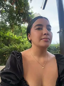 Snapshot of HaileyBieber_ chatting on June 2026 10:40:02 PM HaileyBieber online show from June 2026 10:40:02 PM