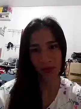 Snapshot of sensual_ashley2002 chatting on June 2026 03:35:02 PM sensual ashley2002 online show from June 2026 03:35:02 PM