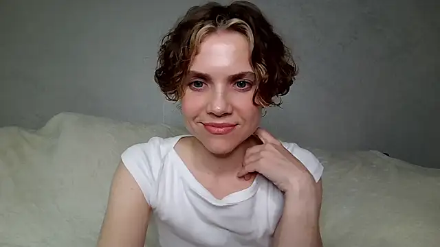 NatalieMoses online show from June 2026 06:35:02 PM