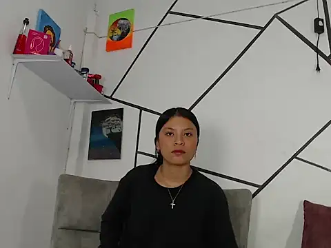 charlotte vickie online show from July 2026 11:02:01 AM