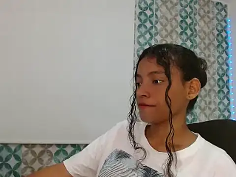 Snapshot of Isabellacarson chatting on June 2026 05:58:01 PM Isabellacarson online show from June 2026 05:58:01 PM