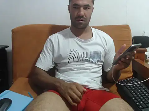 Snapshot of Hzorro1 chatting on July 2026 06:37:01 PM Hzorro1 online show from July 2026 06:37:01 PM