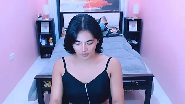 Snapshot of MiamoreAmara69 chatting on June 2026 09:19:02 PM MiamoreAmara69 online show from June 2026 09:19:02 PM