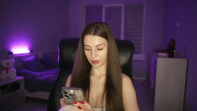 AlinaTease1 online show from July 2026 07:41:02 PM