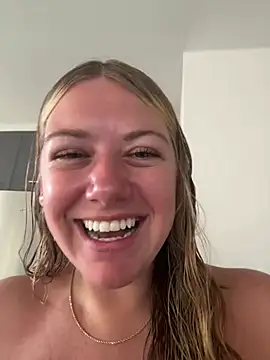 Snapshot of allyanalangell chatting on July 2026 06:55:02 PM allyanalangell online show from July 2026 06:55:02 PM