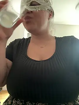 Snapshot of sweetcandygirl21 chatting on June 2026 10:40:01 AM sweetcandygirl21 online show from June 2026 10:40:01 AM