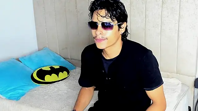 tommyhot7 online show from July 2026 11:29:02 PM