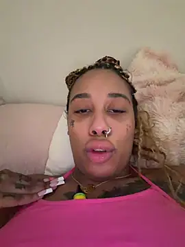 Snapshot of Kira_nyxx chatting on June 2026 03:13:02 PM Kira nyxx online show from June 2026 03:13:02 PM
