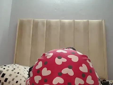 QueenZara 202 online show from July 2026 05:02:02 AM