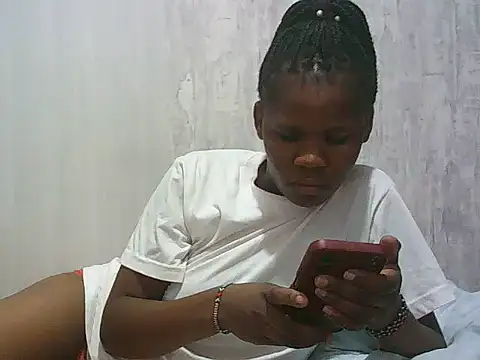 browncurvee online show from August 2026 06:15:02 AM