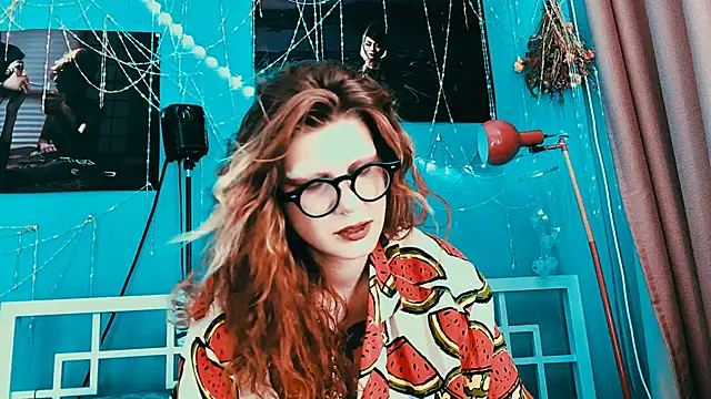 Snapshot of VivienDarkbloom chatting on July 2026 10:21:02 AM VivienDarkbloom online show from July 2026 10:21:02 AM