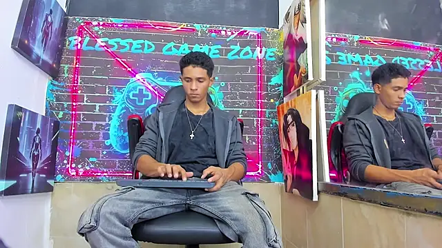 Snapshot of Yoel_Blessed chatting on July 2026 11:25:01 AM Yoel Blessed online show from July 2026 11:25:01 AM