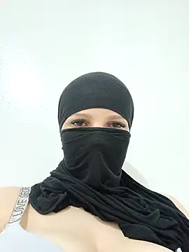 frizita online show from June 2026 01:58:01 AM