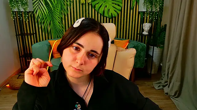 AprilMunoz online show from June 2026 11:56:02 AM
