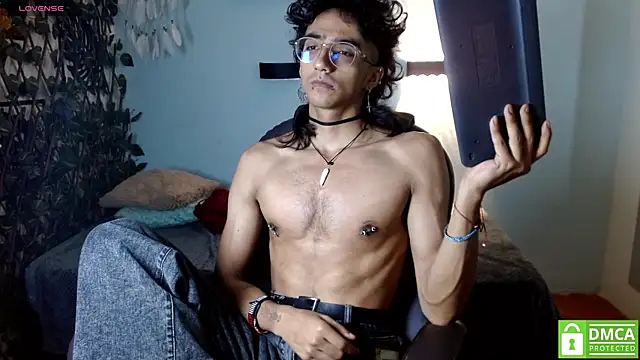 Snapshot of caleb_stefan chatting on July 2026 12:40:01 PM caleb stefan online show from July 2026 12:40:01 PM