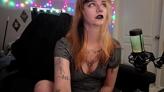 inarafoxxx  online show from July 2026 06:33:01 PM