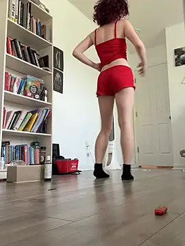 petitewhitebaee online show from July 2026 07:31:01 PM