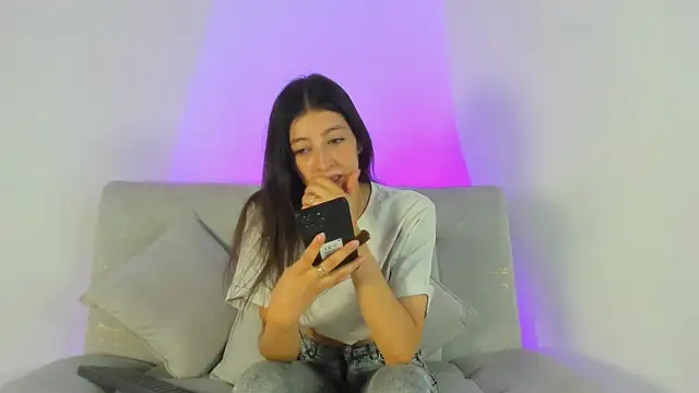 Snapshot of LindseyCarter chatting on July 2026 08:01:01 PM LindseyCarter online show from July 2026 08:01:01 PM