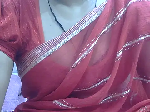 Snapshot of hey_darling_ chatting on July 2026 11:06:01 AM hey darling online show from July 2026 11:06:01 AM