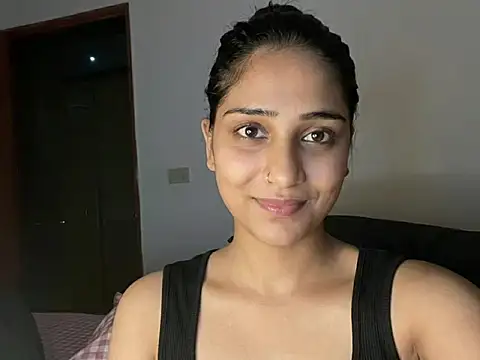 Soniya522 online show from June 2026 01:46:01 PM