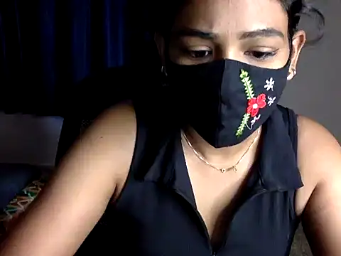 Snapshot of Nisha-moon chatting on July 2026 06:47:02 AM Nisha-moon online show from July 2026 06:47:02 AM