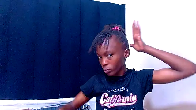 Snapshot of Mitchydoll chatting on June 2026 07:24:02 PM Mitchydoll online show from June 2026 07:24:02 PM